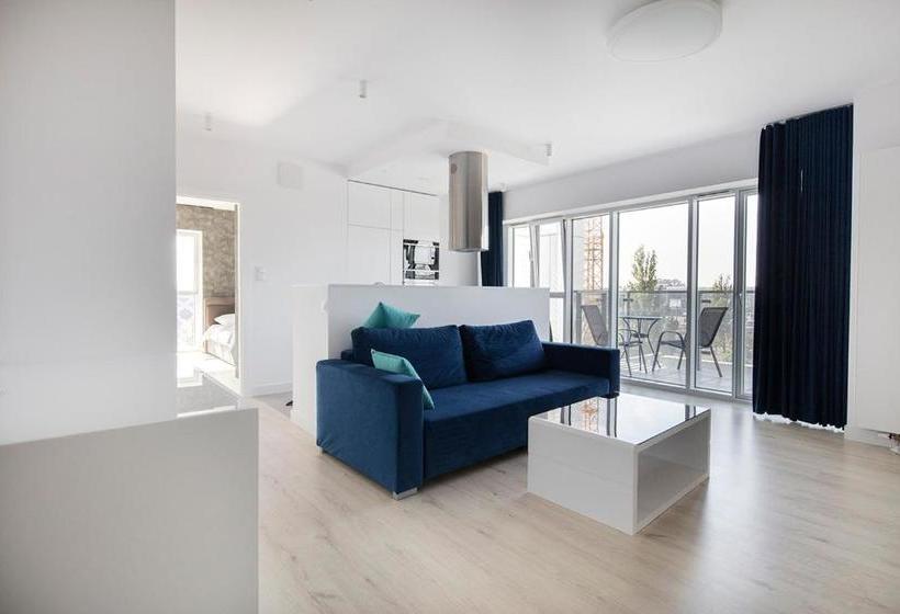 호텔 Poznan Apartments Towarowa