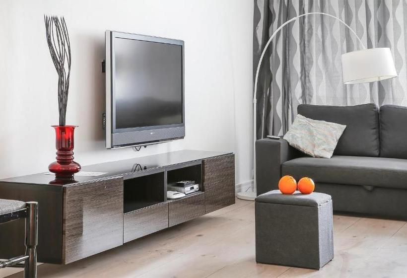 호텔 Poznan Apartments Towarowa