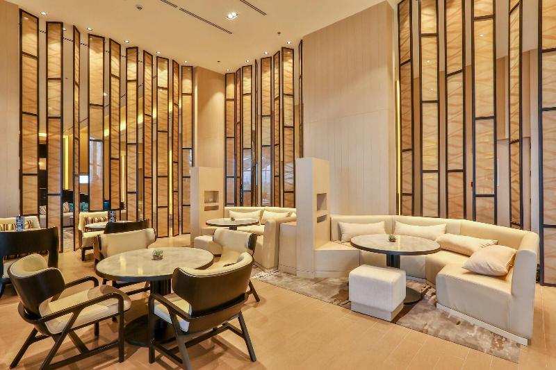 هتل Courtyard By Marriott Iloilo