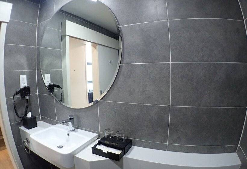 De Elements Business Hotel Damansara