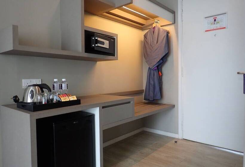 De Elements Business Hotel Damansara