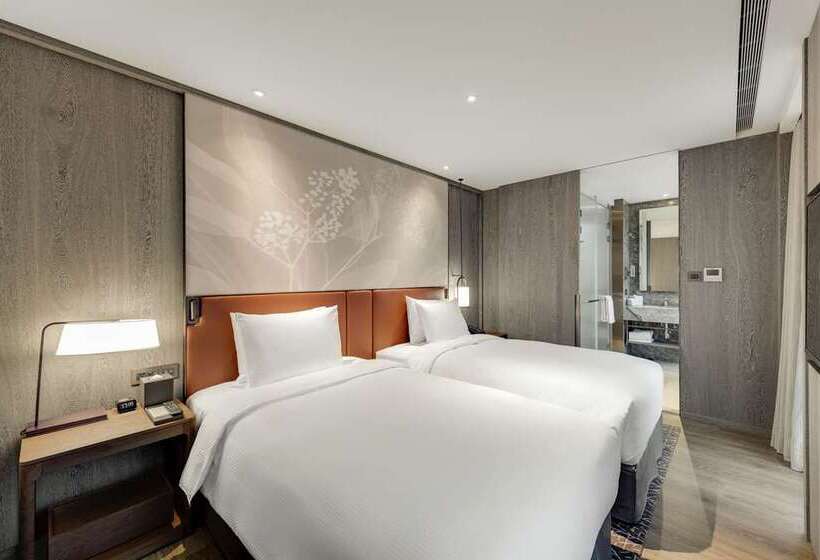 هتل Doubletree By Hilton Taipei Zhongshan