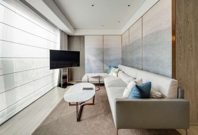 هتل Doubletree By Hilton Taipei Zhongshan