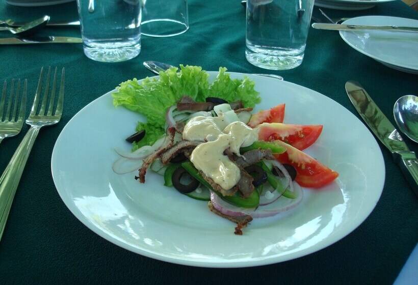 Отель Explorer By Eco Team Bundala