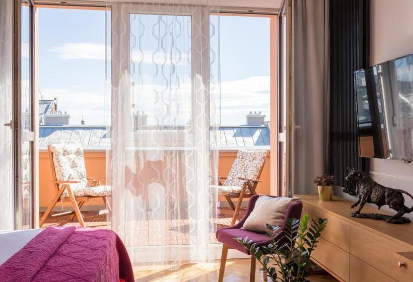 ホテル Fragola Apartments Old Town