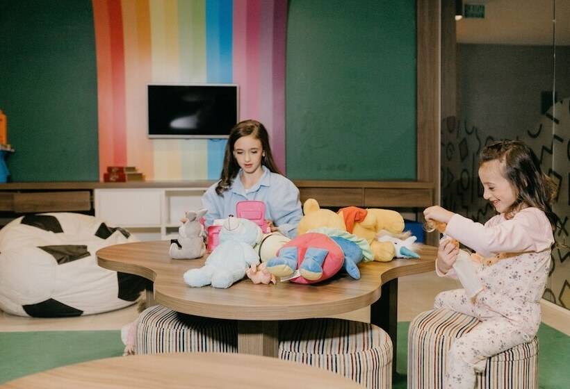 Отель Fioreze Centro