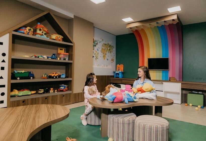 Отель Fioreze Centro