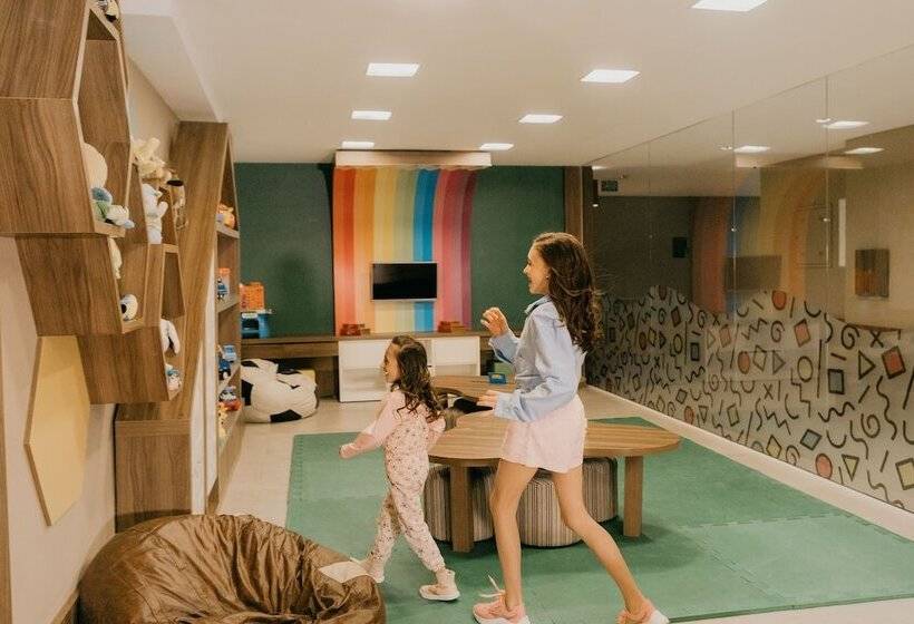 Отель Fioreze Centro