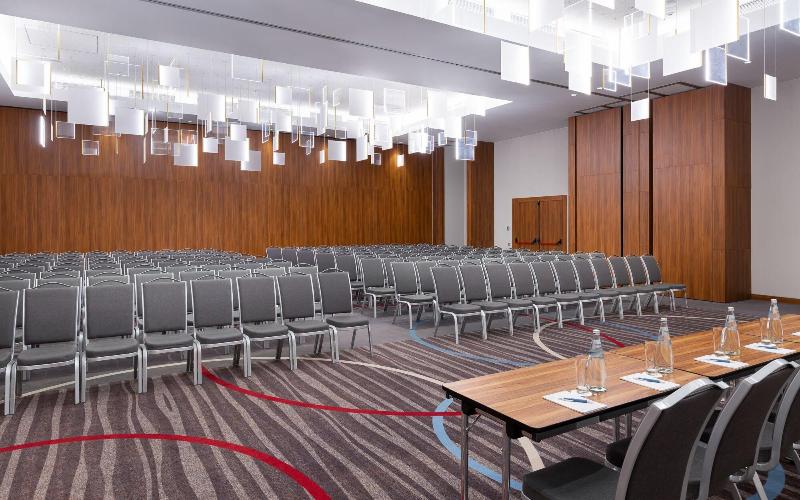 هتل Four Points By Sheraton Krasnodar