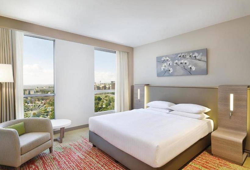 Park Mall Hotel & Conference Center