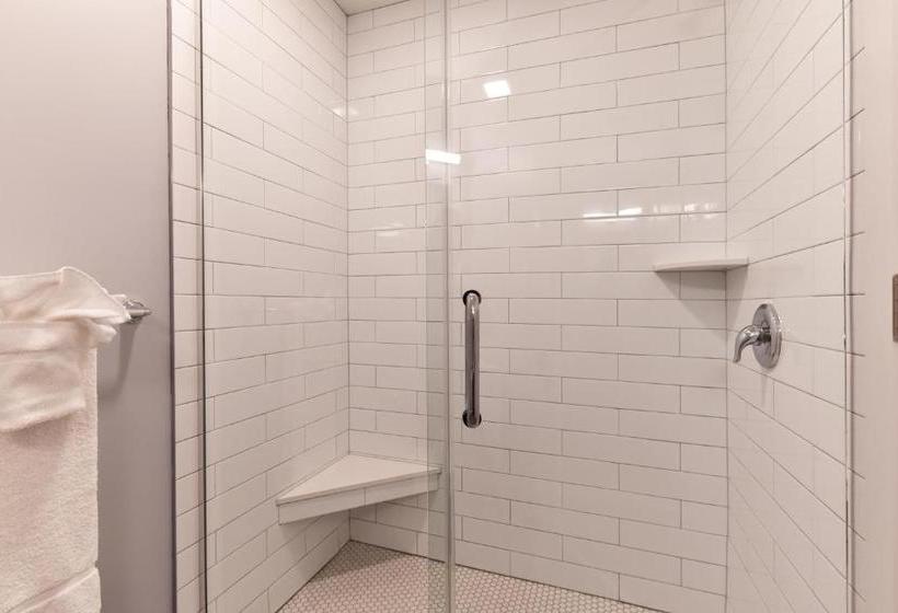 فندق Global Luxury Suites Longwood Medical