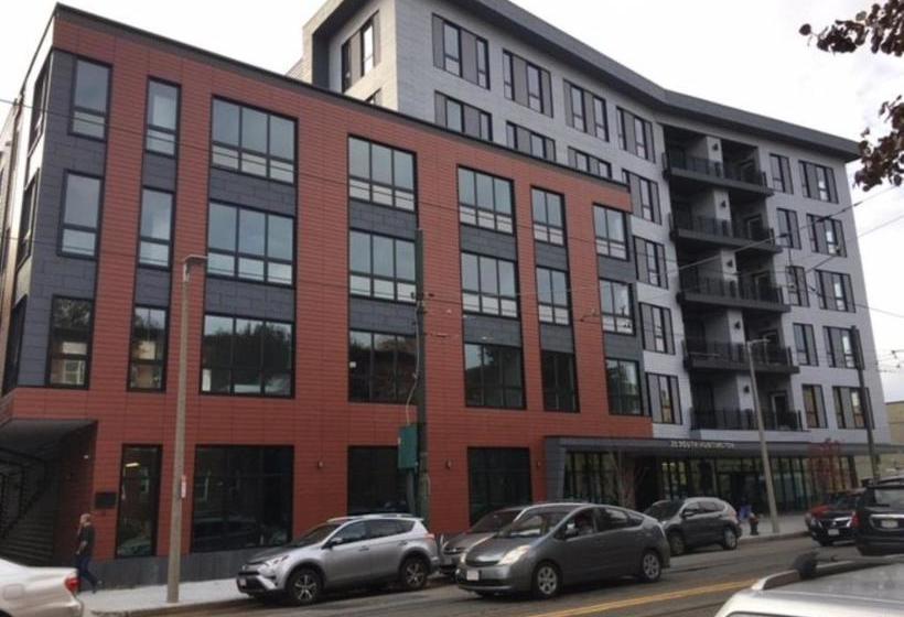 فندق Global Luxury Suites Longwood Medical