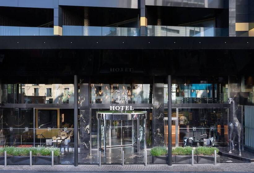 H Hotel - Adults Only