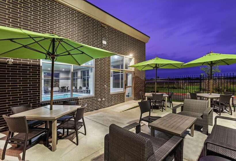 فندق Hampton Inn Gardner Conference  Center