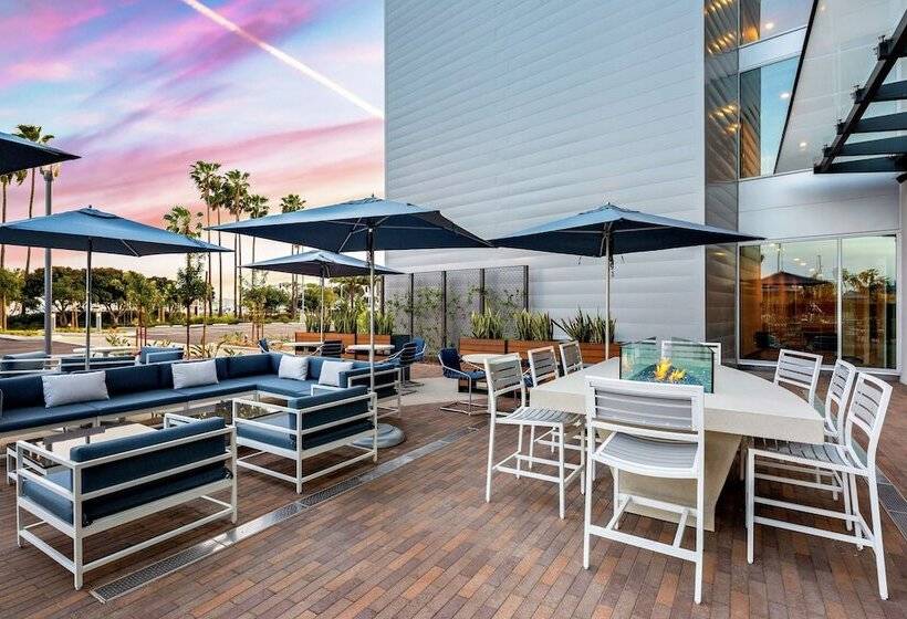 فندق  hampton Inn & Suites San Diego Airport Liberty Station