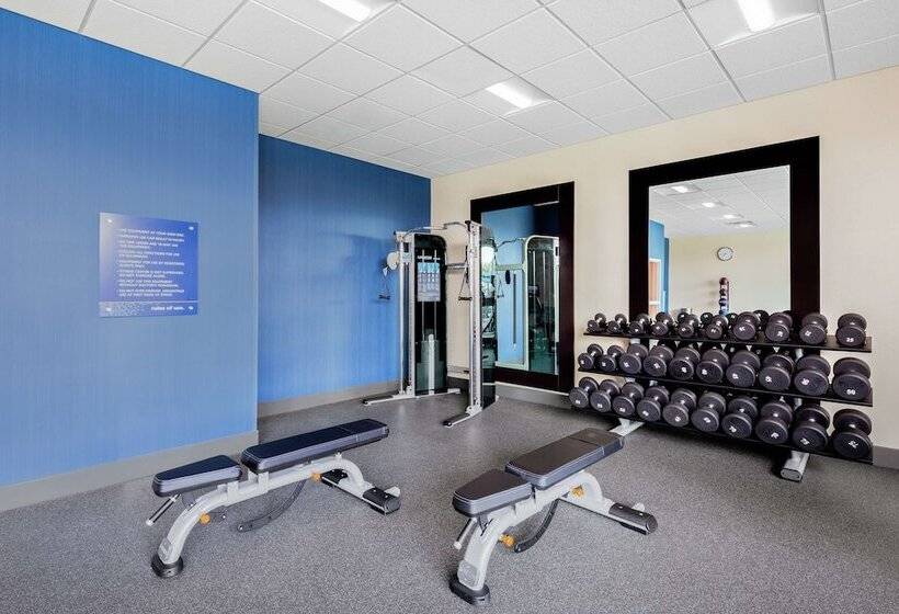 فندق  hampton Inn & Suites San Diego Airport Liberty Station