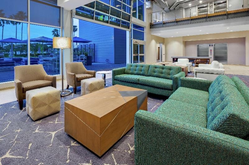 فندق  hampton Inn & Suites San Diego Airport Liberty Station