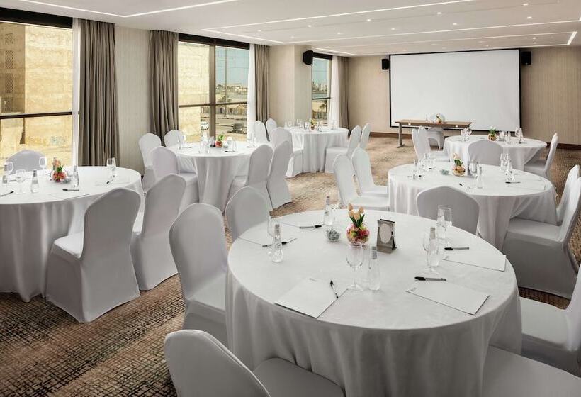 ホテル Hilton Garden Inn Al Jubail