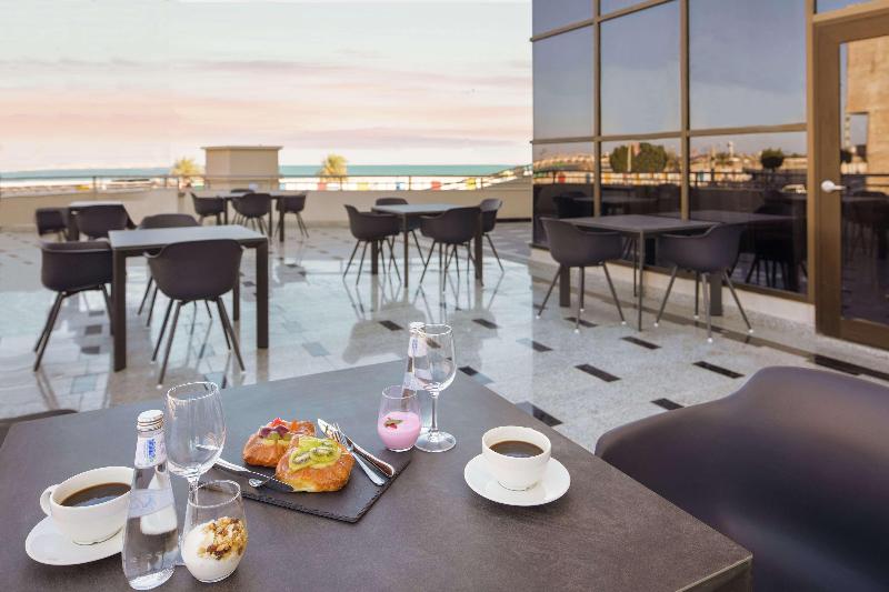 ホテル Hilton Garden Inn Al Jubail