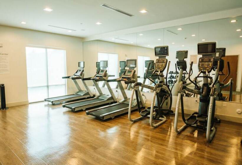 ホテル Holiday Inn Express & Suites Birmingham   Homewood By Ihg