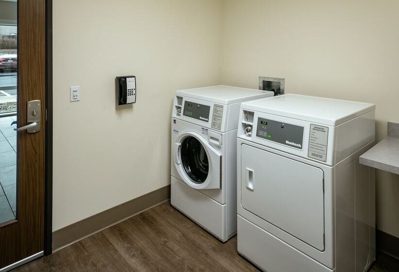 호텔 Holiday Inn Express & Suites Medford, An Ihg