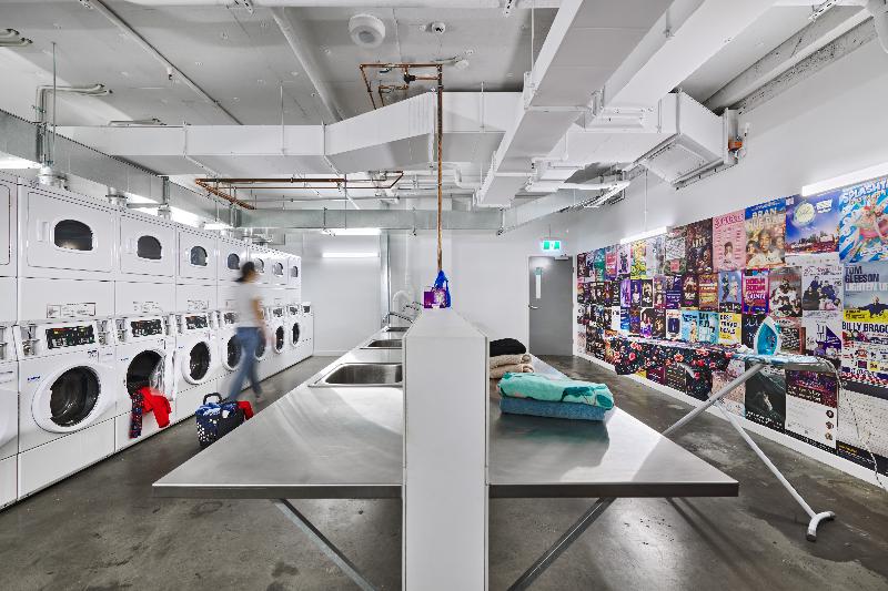 ホテル Hostel G Perth