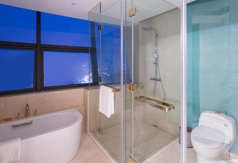 Отель Howard Johnson Plaza Ningbo