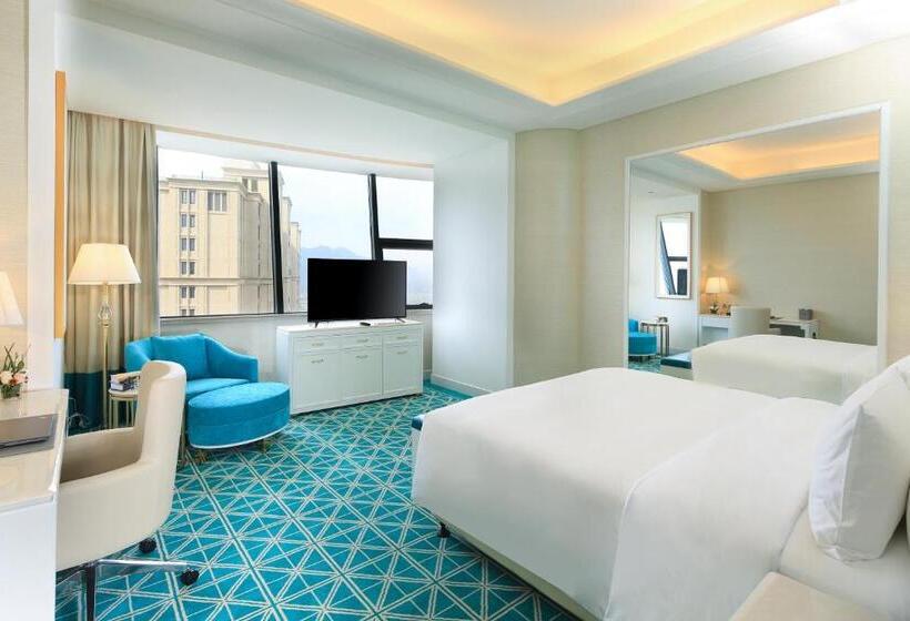 Отель Howard Johnson Plaza Ningbo