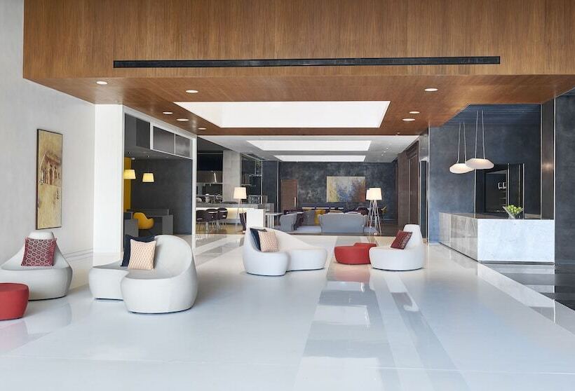 Отель Hyatt Place Dubai Wasl District