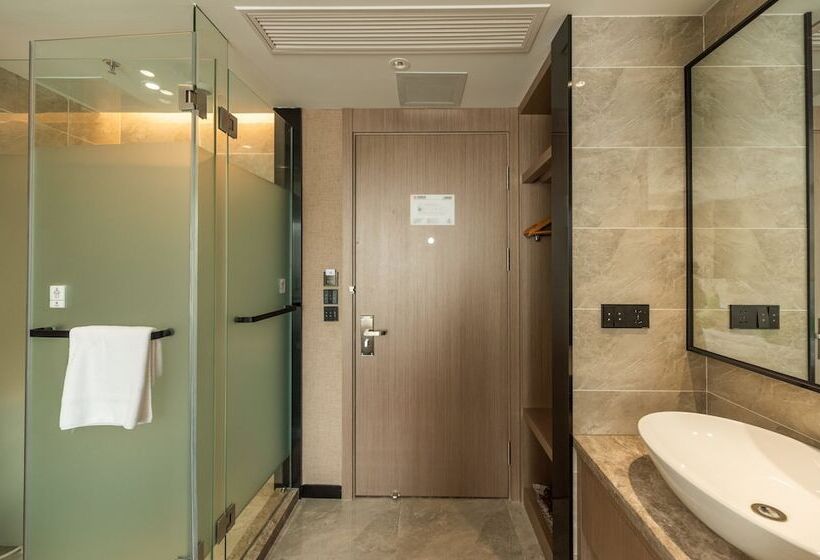 ホテル Ibis Styles Fuzhou Wuyi Square