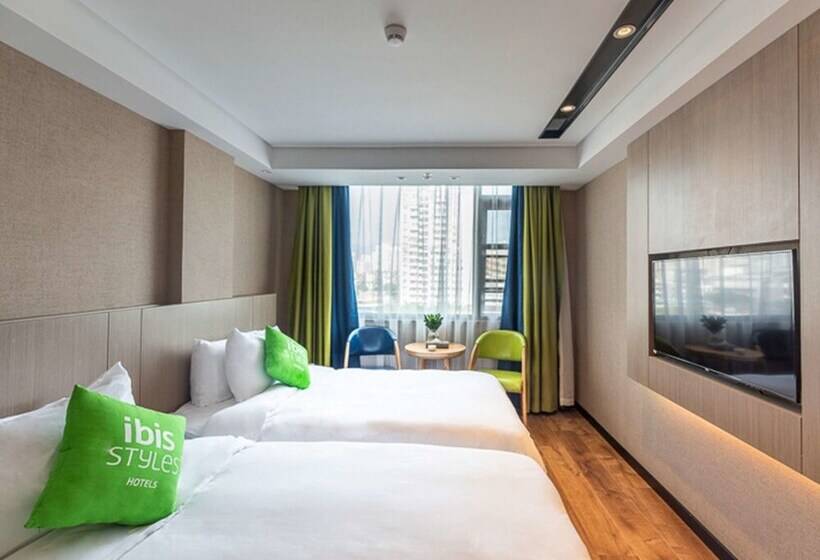 ホテル Ibis Styles Fuzhou Wuyi Square