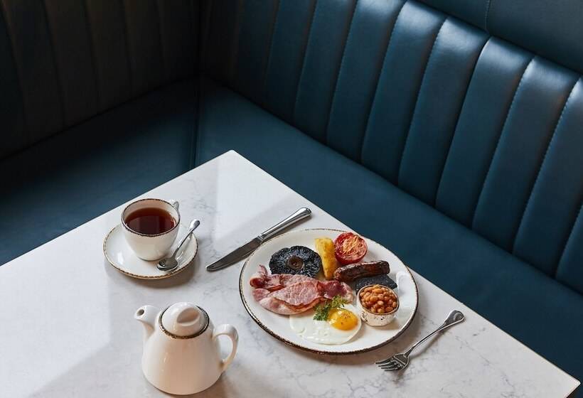 Отель Indigo Manchester   Victoria Station, An Ihg