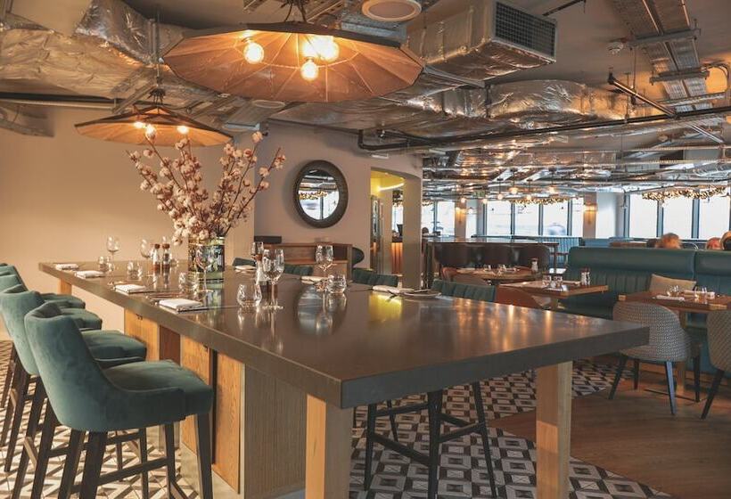 Отель Indigo Manchester   Victoria Station, An Ihg