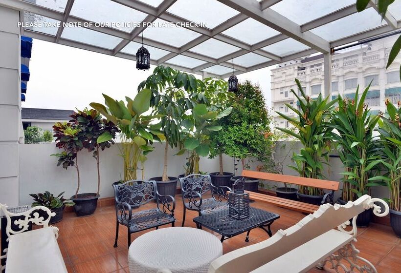 בית מלון כפרי Kemang Eleven