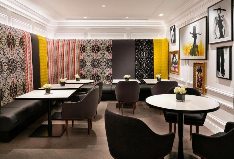 ホテル La Clef Champsélysées Paris By The Crest Collection