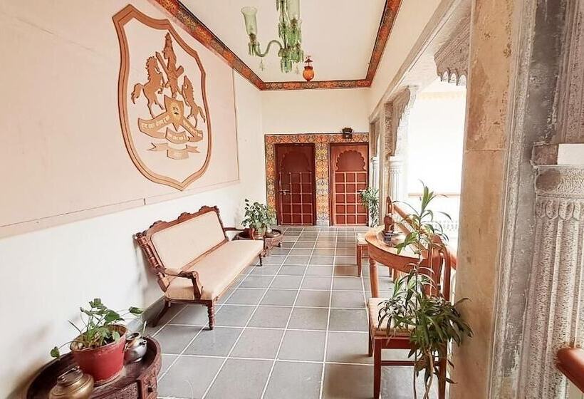 فندق Mahendra Prakash