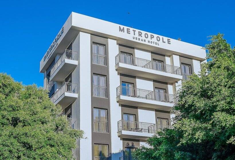 هتل Metropole Urban