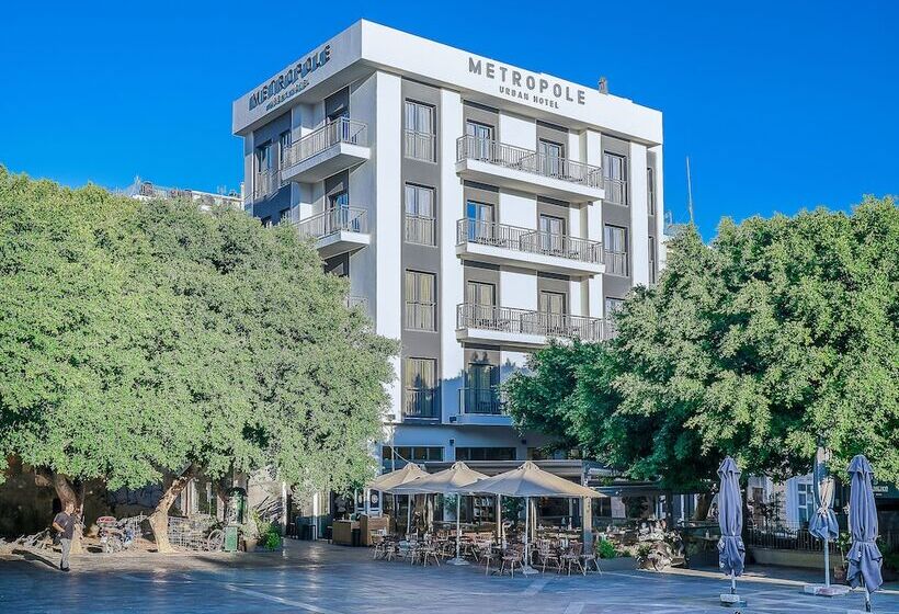 هتل Metropole Urban