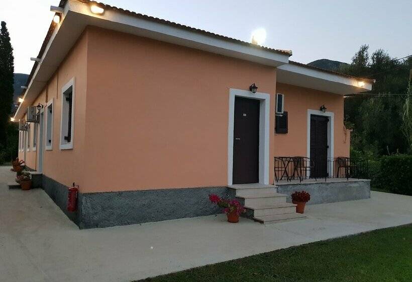 Отель Mileona Rooms