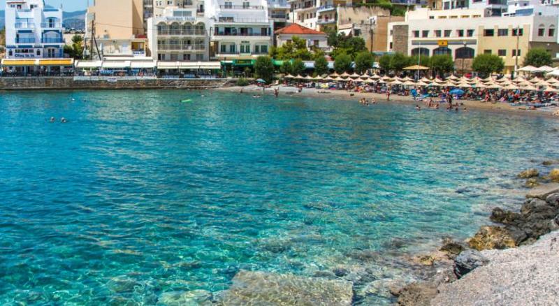 Отель Naiades Marina