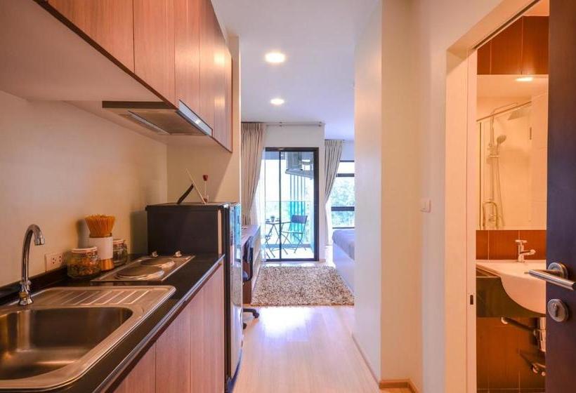 בית מלון כפרי Nice Bangtao Beach