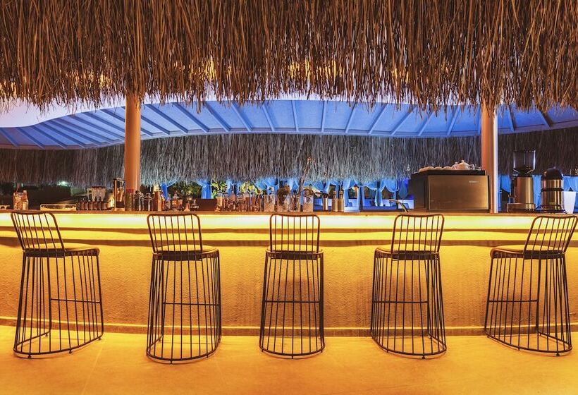 Orka Cove Hotel Penthouse & Suites - Adults Only