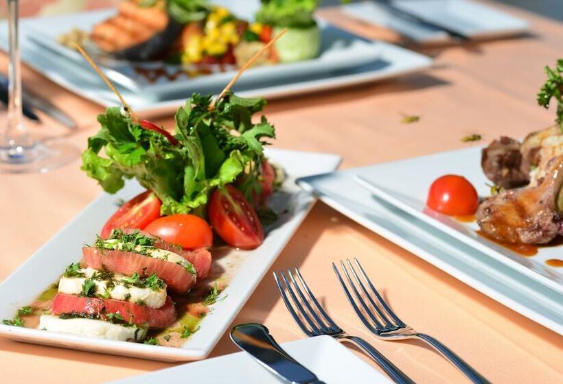 Orka Cove Hotel Penthouse & Suites - Adults Only