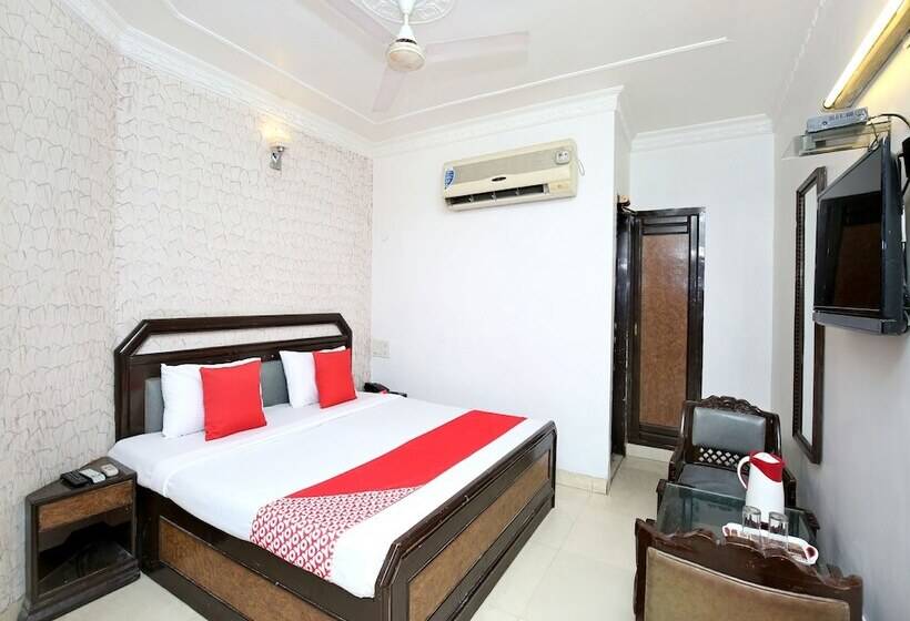 فندق Oyo 3933  City Heart 18