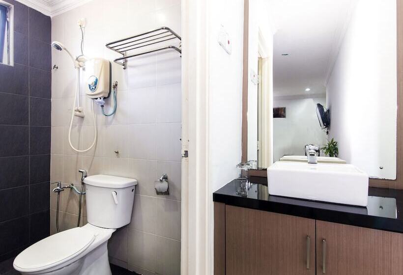 فندق Crystal City