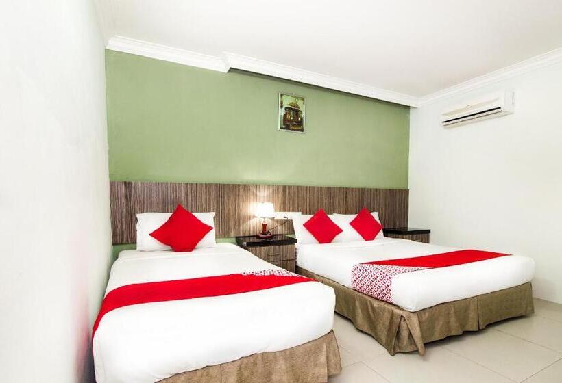 فندق Crystal City