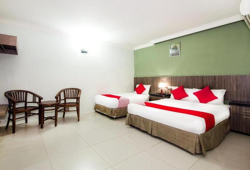 فندق Crystal City