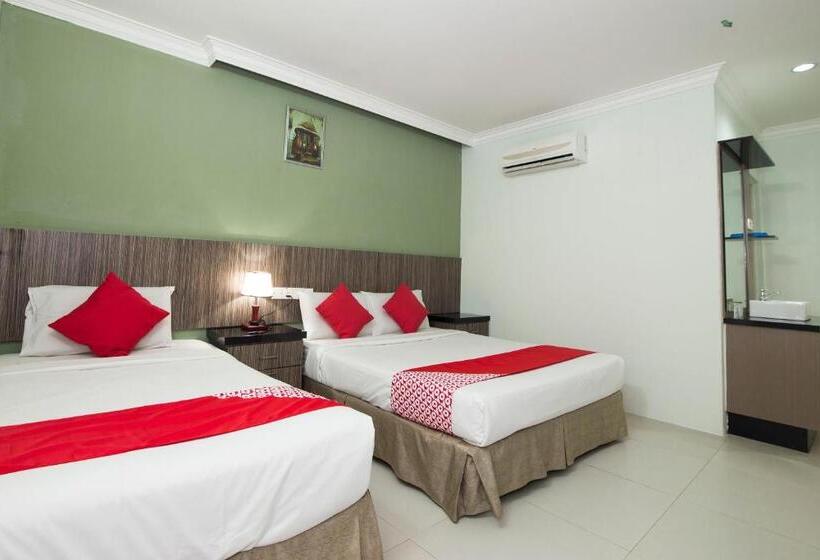 فندق Crystal City