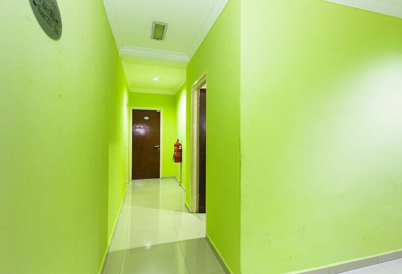 فندق Crystal City