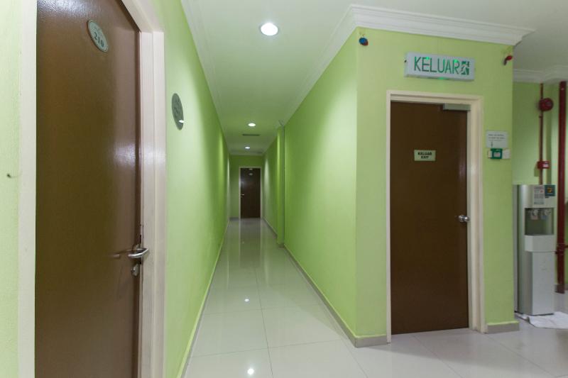 فندق Crystal City